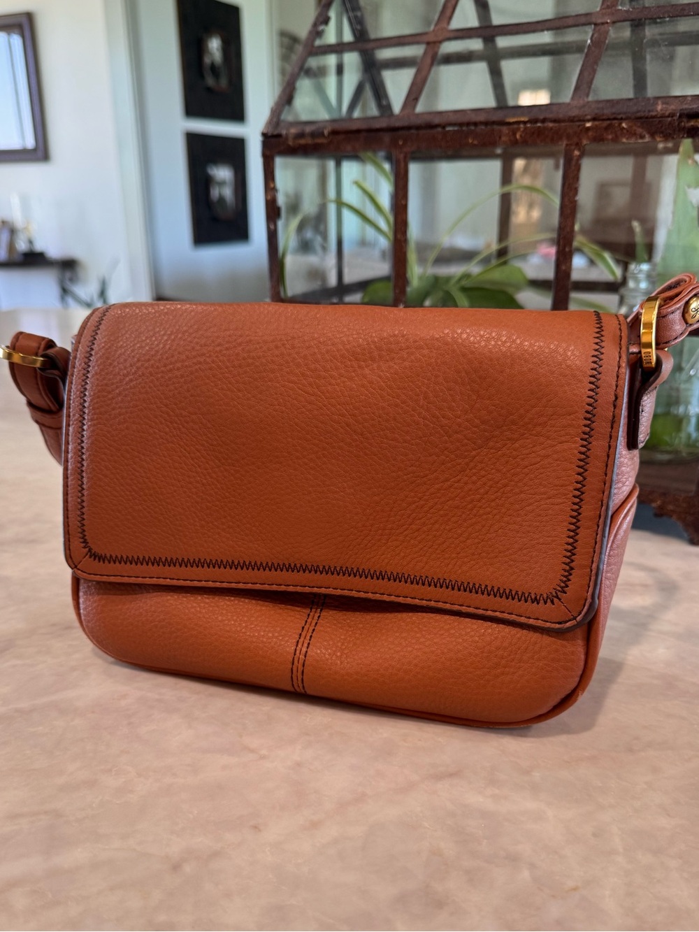 HOBO Leather Crossbody Bag in Cognac Brown